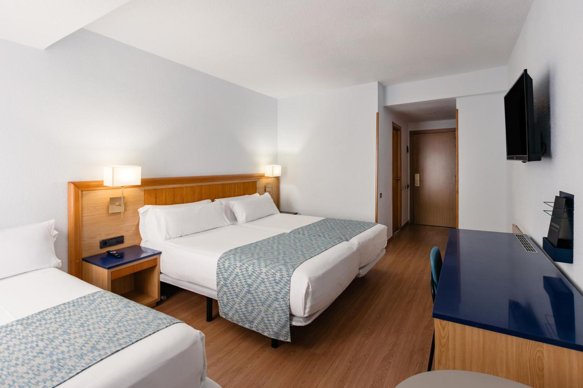 Chambre Triple (3 Adultes)
